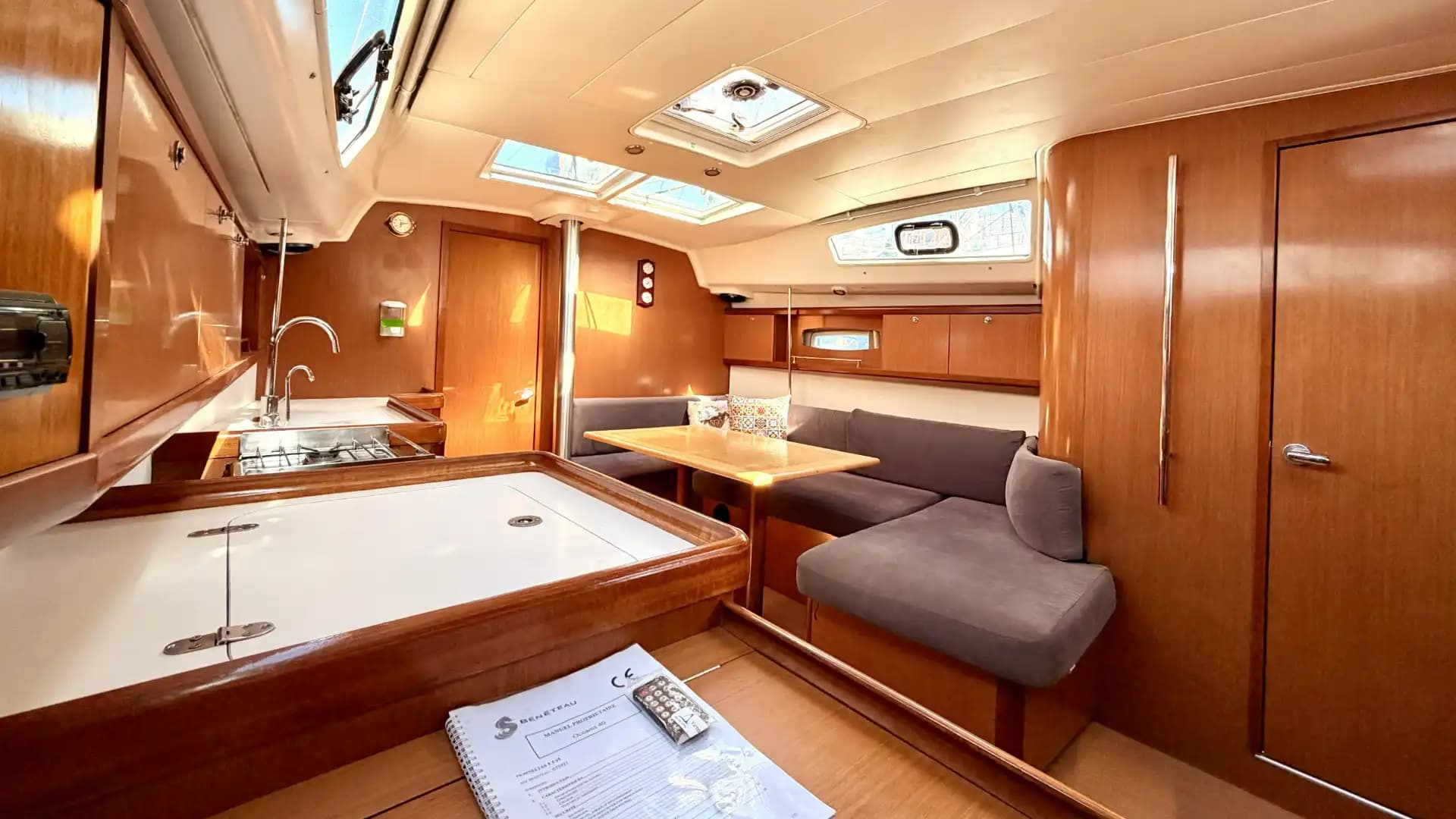 Tigre! Fethiye Yelkenli Kiralama - Bella Yachting 3