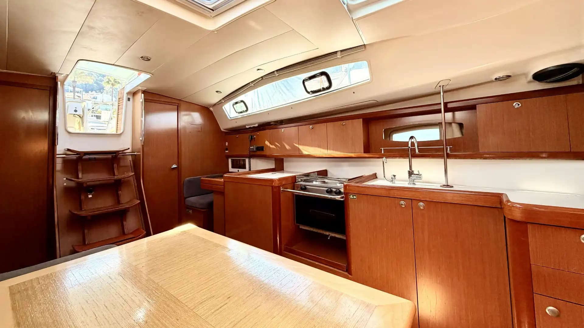 Tigre! Fethiye Yelkenli Kiralama - Bella Yachting 4